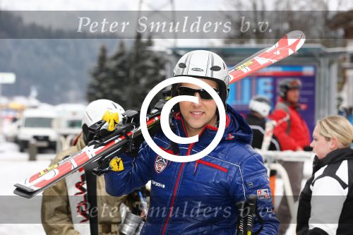 Flauchau (Ooostenrijk), 21 Januari 2014
Wintersport met Vinzzent, Frans Duijts, Django Wagner, Wolter Kroes, Nick Nielsen, Henk Dissel, Rene Schuurmans, Wesley Klein, Yes-R en Charly Luske
Foto Peter Smulders BV.