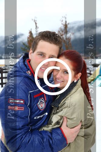 Flauchau (Ooostenrijk), 21 Januari 2014
Wintersport met Vinzzent, Frans Duijts, Django Wagner, Wolter Kroes, Nick Nielsen, Henk Dissel, Rene Schuurmans, Wesley Klein, Yes-R en Charly Luske
Foto Peter Smulders BV.