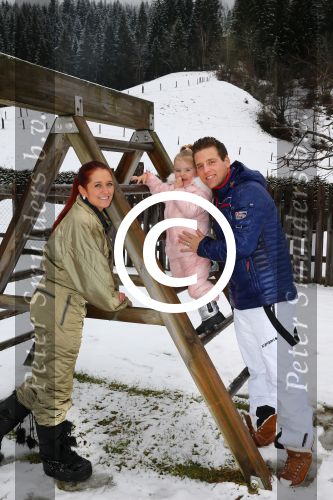 Flauchau (Ooostenrijk), 21 Januari 2014
Wintersport met Vinzzent, Frans Duijts, Django Wagner, Wolter Kroes, Nick Nielsen, Henk Dissel, Rene Schuurmans, Wesley Klein, Yes-R en Charly Luske
Foto Peter Smulders BV.