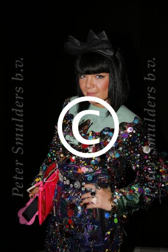 Amsterdam 23 januari 2015
Anna Drijver op de fietsRed carpet op de amsterdam fashion week powered by Mercedes.
Amanda Everdink