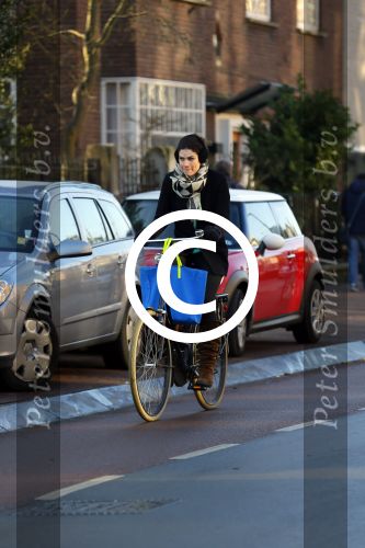 Amsterdam 23 januari 2015
Anna Drijver op de fiets