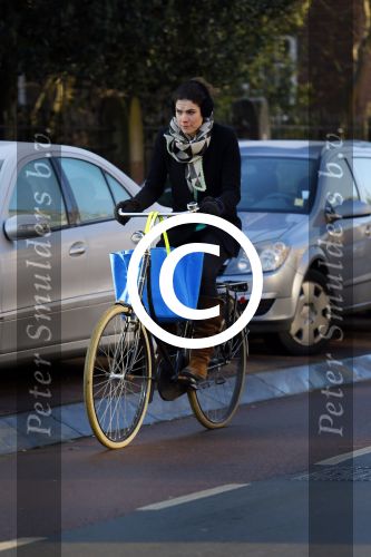 Amsterdam 23 januari 2015
Anna Drijver op de fiets