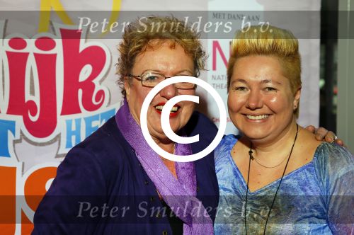 Breda 1 februari 2015
Premiere Heerlijk duurt het langst in het chasse theater.
Astrid Nijgh met vriendin
