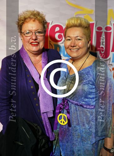 Breda 1 februari 2015
Premiere Heerlijk duurt het langst in het chasse theater.
Astrid Nijgh met vriendin