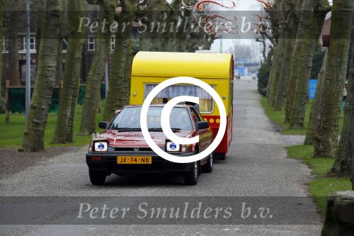 Alphen aan de Rijn 22 januari 2015
Presentatie nieuwe bassie en adriaan film.
Aad van Toor (Adriaan), Fedor Rossem (Boef Linke Leo), Job Bovelander (Koen), Janouk Kelderman (Keet!), Peter Sterk (Boef 1001) en Bas van Toor (Bassie) in Avifauna