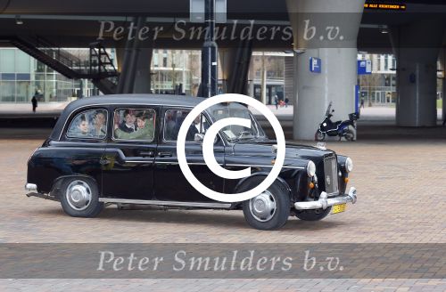 Amsterdam 8 februari 2015
Premiere Paddington in Pathe Arena met stemmencast Beau v Erven Dorens en Lange Frans.