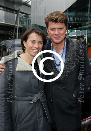 Amsterdam 8 februari 2015
Premiere Paddington in Pathe Arena met stemmencast Beau v Erven Dorens en Lange Frans.
Beau met zijn vrouw Selly en hun kinderen