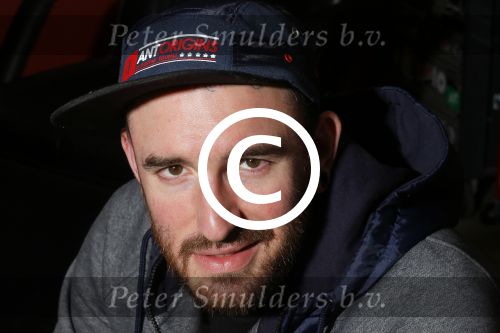 Hoorn 22 januari 2015
Binnen kijken in het huis van Ben Saunders. Ben zijn huis staat te koop .