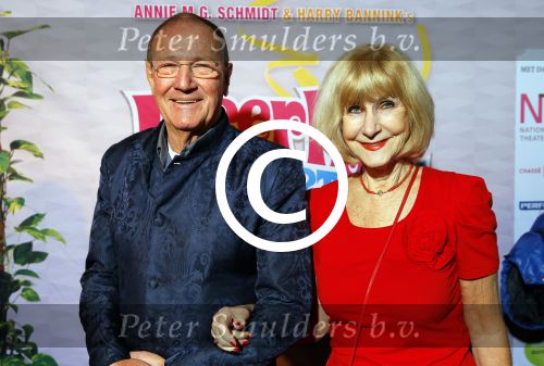 Breda 1 februari 2015
Premiere Heerlijk duurt het langst in het chasse theater.
Marnix Kappers en Carla Wildschut