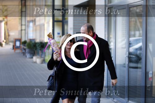 Amsterdam 24 januari 2014
Connie Bruekhoven Witteman doet bsamen met Eugene v Dun boodschappen op he gelderlandplein