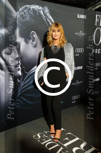 Amsterdam 11 februari 2015
Premiere fifty shades of grey in tuschinski.
Daphne Deckers met een vriendin