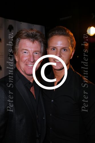 Uitgeest 19 januari 2015
Nieuwjaarsreceptie Henk Geels in Bobs saloon in uitgeest.
Dario met zoon