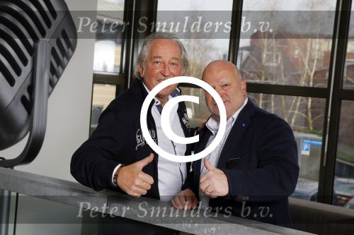Hilversum 20 januari 2015
De deurzakkers op bezoek bij Erik de Zwart (radio Veronica) omdat ze 40 jaar geleden binnen kwamen in de top 40