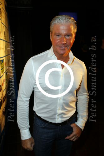 Uitgeest 19 januari 2015
Nieuwjaarsreceptie Henk Geels in Bobs saloon in uitgeest.
Dries Roelvink