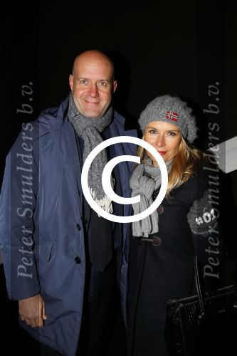 Amsterdam 23 januari 2015
Anna Drijver op de fietsRed carpet op de amsterdam fashion week powered by Mercedes.
Elle v Rijn met vriend