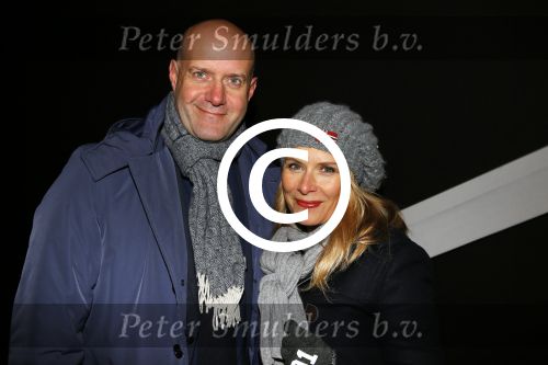 Amsterdam 23 januari 2015
Anna Drijver op de fietsRed carpet op de amsterdam fashion week powered by Mercedes.
Elle v Rijn met vriend
