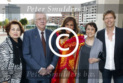 Rijswijk 20 juni 2011
Presentatie cd Patty Brard. patty Brard met vriend Antoine ouders en familie
Peter Smulders bv