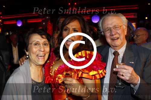 Rijswijk 20 juni 2011
Presentatie cd Patty Brard. patty Brard met vriend Antoine ouders en familie
Peter Smulders bv