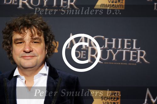 Amsterdam 26 januari 2015
Premiere Michiel de Ruyter film in het scheepvaartmuseum met de cast:
de hoofdrolspelers Frank Lammers, Sanne Langelaar, Barry Atsma, Egbert-Jan Weeber, Derek de Lint, Hajo Bruins,  Lieke van Lexmond, Lukas Dijkema, Pip Pellens, Jelle de Jong, Nils Verkooijen, Jules Croiset, Jada Borsato, Tygo Gernandt, Roeland Fernhout, Victor LÃ¶w, Joost Koning, Isa Lammers, Bas van Prooijen, Michael Nierse, Ids van der Krieke, Rein Hofman, Rene van Asten en Tim de Zwar.
Frank lammers met vrouw en kinderen