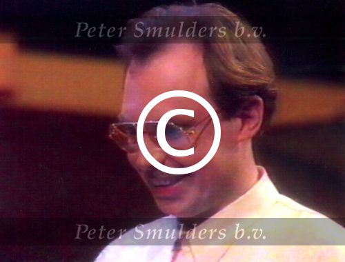1994 Frank Masmeijer met zijn vrienden die in een van zijn laatste show de hoofdprijs wonnen t.w.v. zo\'n 25 a 30.000 gulden tijdens de HolidayShow
Dit zijn foto\'s die zijn gemaakt  enkele weken voordaat de show werd genomen op een wintersportvakantie met dezelfde vreiden.