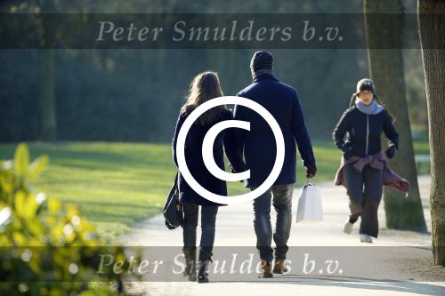 Amsterdam 6 februari 2015
Frank Rijkaard met zijn vrouw Stefanie op de pc hooftstraat en in het vondelpark