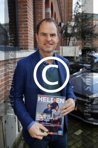 Amsterdam 2 februari 2015Presentatie helden van Frits en Barbara Barend. Op de cover staan Guus Hiddink en Frank de Boer.In het blad staan oa interviews met Jorien ter Mors Thijsje Oenema en Kai Reus.De presentatie was bij gassan diamonds.