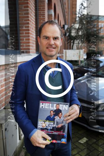 Amsterdam 2 februari 2015Presentatie helden van Frits en Barbara Barend. Op de cover staan Guus Hiddink en Frank de Boer.In het blad staan oa interviews met Jorien ter Mors Thijsje Oenema en Kai Reus.De presentatie was bij gassan diamonds.
