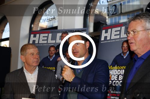 Amsterdam 2 februari 2015
Presentatie helden van Frits en Barbara Barend. Op de cover staan Guus Hiddink en Frank de Boer.
In het blad staan oa interviews met Jorien ter Mors Thijsje Oenema en Kai Reus.
De presentatie was bij gassan diamonds.