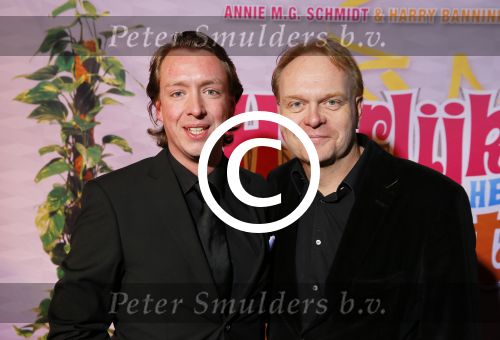 Breda 1 februari 2015
Premiere Heerlijk duurt het langst in het chasse theater.
Frits Huffnagel met een vriend