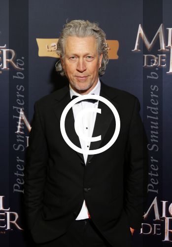 Amsterdam 26 januari 2015
Premiere Michiel de Ruyter film in het scheepvaartmuseum met de cast:
de hoofdrolspelers Frank Lammers, Sanne Langelaar, Barry Atsma, Egbert-Jan Weeber, Derek de Lint, Hajo Bruins,  Lieke van Lexmond, Lukas Dijkema, Pip Pellens, Jelle de Jong, Nils Verkooijen, Jules Croiset, Jada Borsato, Tygo Gernandt, Roeland Fernhout, Victor LÃ¶w, Joost Koning, Isa Lammers, Bas van Prooijen, Michael Nierse, Ids van der Krieke, Rein Hofman, Rene van Asten en Tim de Zwar
Hajo Bruins met vriendin