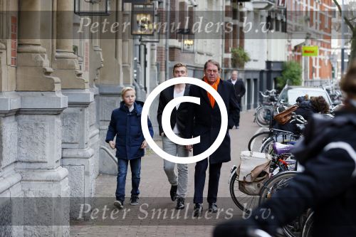 Amsterdam 8 februari 2015
Premiere Sonneveld in het nieuwe de la mar.
Hans Hugenholz met kinderen Mariska v Kolck