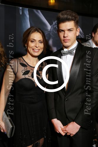 Amsterdam 11 februari 2015
Premiere fifty shades of grey in tuschinski.
Heleen v Royen met zoon
