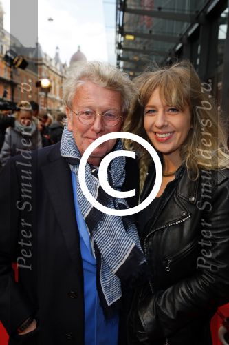 Amsterdam 8 februari 2015
Premiere Sonneveld in het nieuwe de la mar.
jan des Bouvrie met dochter