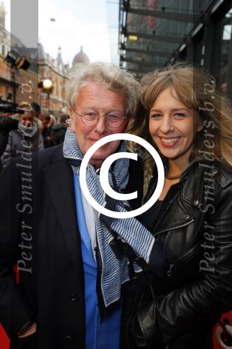 Amsterdam 8 februari 2015
Premiere Sonneveld in het nieuwe de la mar.
jan des Bouvrie met dochter