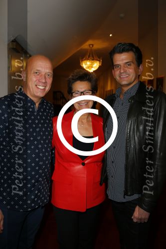 Amsterdam 6 februari 2015
Fedde Legrand in Carre .
Maurice Wijnen met partner en Janine v d Ende
