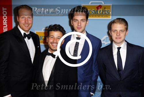 Amsterdam 19 januari 2015
Premiere Homies in Tuschinski.
Geza Weisz Yannick v d Velde Jim Deddes en Ferdi Stofmeel