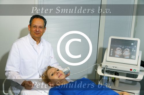 Amsterdam 28 januari 2015
Dr Jim Wikler van Wikler Klinieken en Christelle v Velzen.