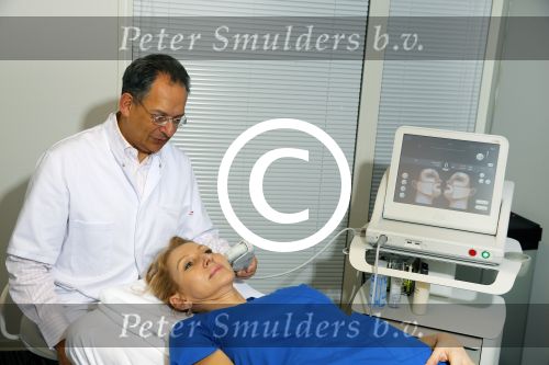 Amsterdam 28 januari 2015
Dr Jim Wikler van Wikler Klinieken en Christelle v Velzen.