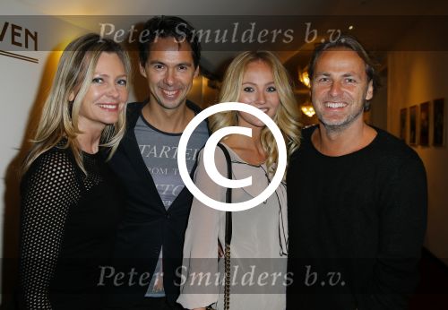 Amsterdam 6 februari 2015
Fedde Legrand in Carre . John Ewbank en Allan Harderberg met hun vrouwen ( Kelly Weekers)