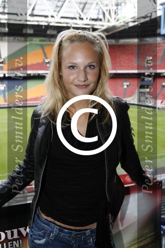 Amsterdam 15 mei 2007
Presentatie dvd voetbalvrouwen in de amsterdam arena. Kimberley Klaver
Peter Smulders bv