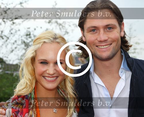 Aalsmeer, 16 Augustus 2010
Single & Fabulous Awards 2010
Melody Klaver met partner
Foto Peter Smulders BV