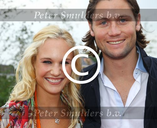 Aalsmeer, 16 Augustus 2010
Single & Fabulous Awards 2010
Melody Klaver met partner
Foto Peter Smulders BV
