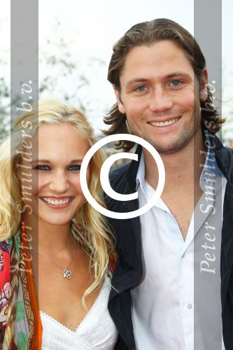 Aalsmeer, 16 Augustus 2010
Single & Fabulous Awards 2010
Melody Klaver met partner
Foto Peter Smulders BV