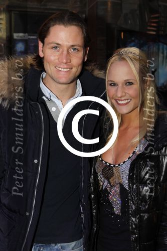 Amsterdam 30 januari 2010
Premiere de prinses en de kikker in Tuschinski. Kimberly Klaver met vriend
Peter Smulders bv