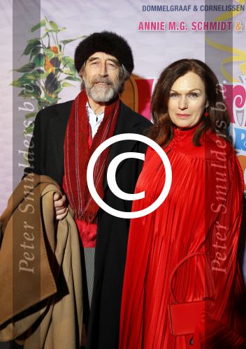 Breda 1 februari 2015
Premiere Heerlijk duurt het langst in het chasse theater.
Liz Snooijink met man