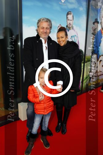 Amsterdam 1 februari 2015
Premiere Jack in theater Amsterdam met  oa Matsen Montsma Georgina Verbaan Jelka v Houten Patrick Stoof Gijs Naber Tygo Gernandt en Plien v Bennekom.
Mark Teurlings metvrouw Yvette en dochter Cleonice