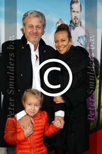 Amsterdam 1 februari 2015
Premiere Jack in theater Amsterdam met  oa Matsen Montsma Georgina Verbaan Jelka v Houten Patrick Stoof Gijs Naber Tygo Gernandt en Plien v Bennekom.
Mark Teurlings metvrouw Yvette en dochter Cleonice