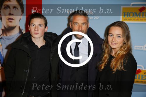 Amsterdam 19 januari 2015
Premiere Homies in Tuschinski. Matthias Scholten met zoon en dochter
