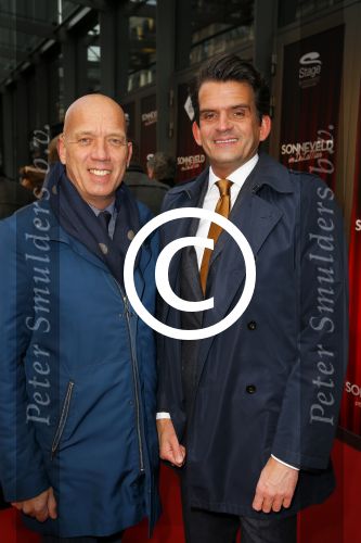 Amsterdam 8 februari 2015
Premiere Sonneveld in het nieuwe de la mar.
maurice Wijnen met vriend