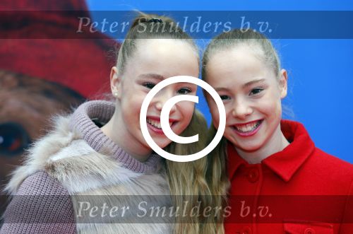 Amsterdam 8 februari 2015
Premiere Paddington in Pathe Arena met stemmencast Beau v Erven Dorens en Lange Frans.
Mylene en Rosanne